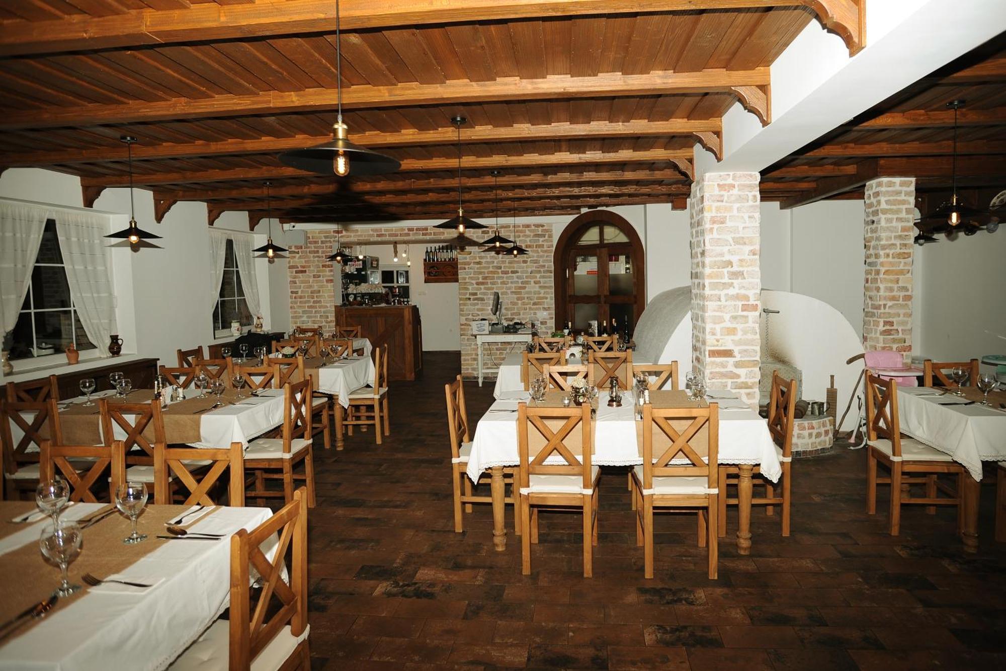 Pilisi Lovas Major, Dorog Acomodação com café da manhã Exterior foto